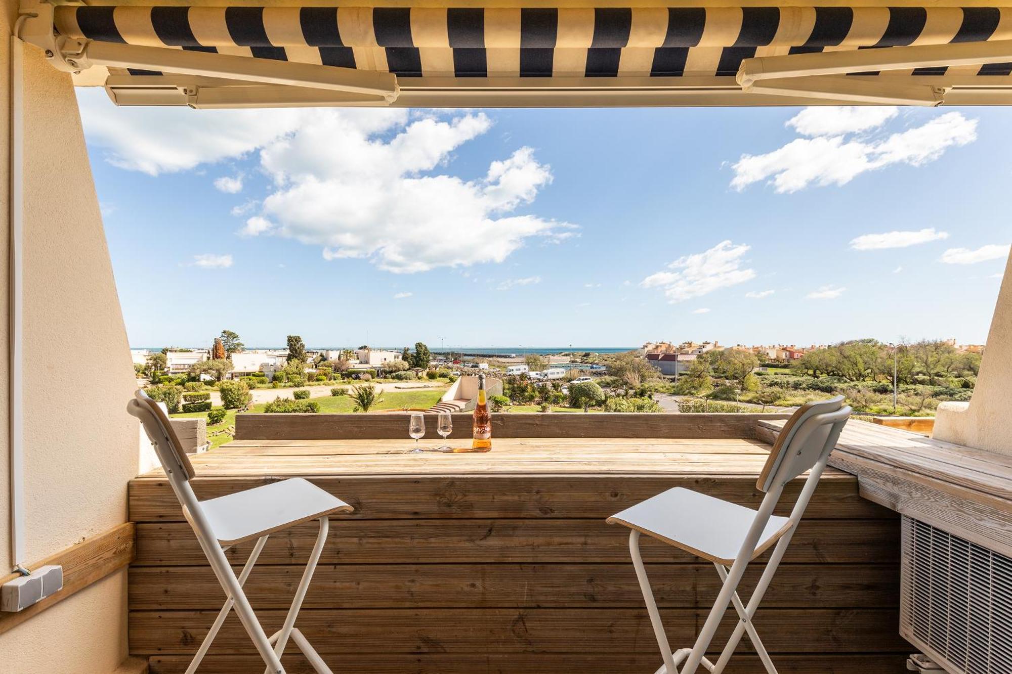 La Dolce Naturiste Port Nature Apartment
